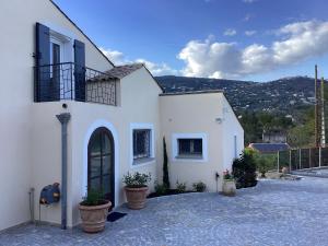 Γενική θέα στο βουνό ή θέα στο βουνό από  αυτό το bed & breakfast