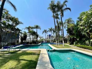 Πισίνα στο ή κοντά στο Casa acogedora y relajante en Cuernavaca +24 φωτογραφίες