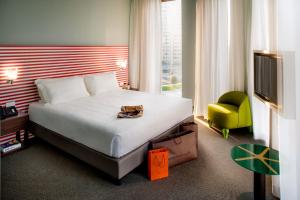 Postel nebo postele na pokoji v ubytování Glam Milano + 37 fotografií