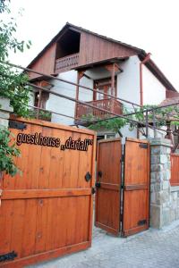 Fotografie z fotogalerie ubytování Guesthouse Dariali v destinaci Mccheta