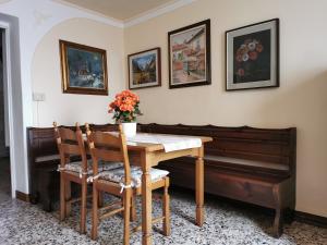 Posezení v ubytování La casa nel borgo