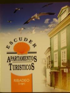 Certificado, premio, señal o documento que está expuesto en Escuder Apartamentos Turísticos