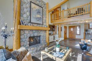 Gallery image of Edwards Home in Cordillera Hot Tub, Mountain View in Edwards