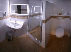Łazienka w obiekcie Hotel & Restaurant Pod Kaštany