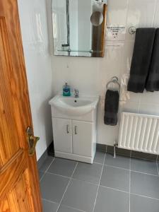 Ванна кімната в Padua Guest Accommodation Rosslare