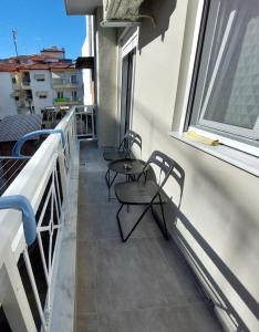 Balkón nebo terasa v ubytování DELTA-Central Elegant Apartment by Optimum Link