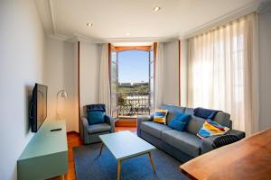 Posedenie v ubytovaní Apartamentos Villa Zoila Baiona