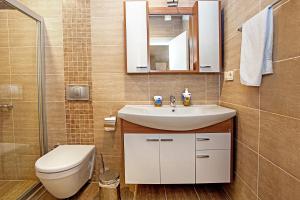 Koupelna v ubytování Zümrüt Çıralı Boutique Hotel