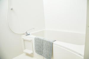 Salle de bains dans l'établissement 梅田まで電車で5分 1フロア貸切 駅徒歩3分 2024年フルリフォーム 建物2階