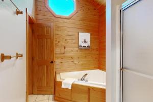 Ένα μπάνιο στο Cedar Shores #15 +19 φωτογραφίες