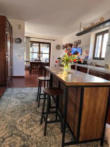 Kuchyň nebo kuchyňský kout v ubytování Cascina Bella Relais