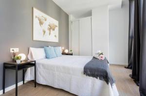 Afbeelding uit fotogalerij van LalaSuites RIANAL in Jerez de la Frontera