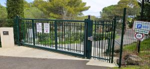 Fotografia z galérie ubytovania Chalet Mer et Pins v destinácii Agde