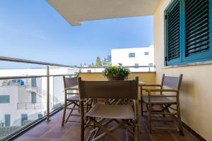 Ban công/sân hiên tại Luxury Apartment Strana