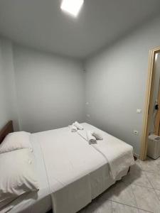 Katil atau katil-katil dalam bilik di Rustic House in the country