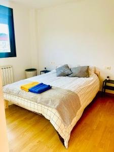 Postel nebo postele na pokoji v ubytování Can Pep + 6 fotografií