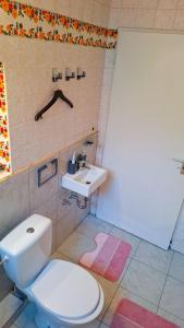 Ванная комната в Monteurzimmer, Monteurunterkunft in 20 km von Hanau und 35 km von Frankfurt am main +7 фотографий
