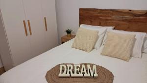 Cama ou camas em um quarto em Triana Tejares Apartment