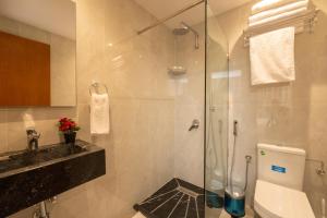 Salle de bains dans l'établissement Appart Hôtel Rambla