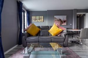 Χώρος καθιστικού στο GuestReady - Royal Canal Park Chic Getaway