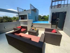 Hồ bơi trong/gần Bali queen elephant boutique villa