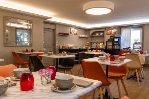 Restaurace v ubytování Hôtel La Villefromoy