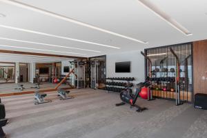 Fitnes oz. oprema za telovadbo v nastanitvi Hilton Monterrey Valle