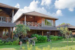 una imagen de una casa en Naya Gawana Resort & Spa, en Banyuwedang