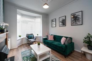 Seating area sa Stylish 3Bed House in Hull - sleeps 5