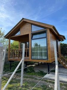 a tiny house is being built on display at Orion Cottage in Batumi