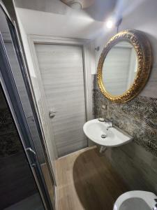 A bathroom at Le terrazze di Alberto