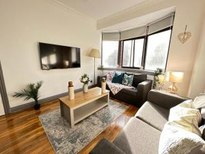 Stylish 2 Bedroom Apartment Central London休息區