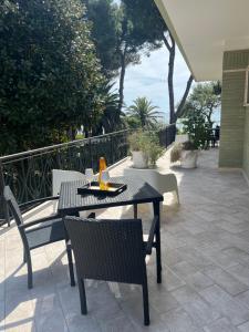 Balcó o terrassa a Villa Luisa B&B