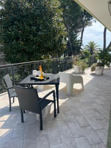 Balcó o terrassa a Villa Luisa B&B