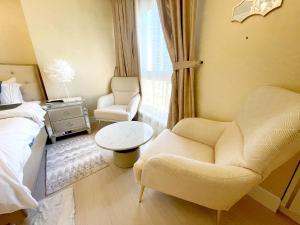 Posezení v ubytování ROYAL BEACH RESIDENCES 2