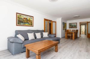 Zdjęcie z galerii obiektu YourHouse Villa Canta town house w Playa de Muro