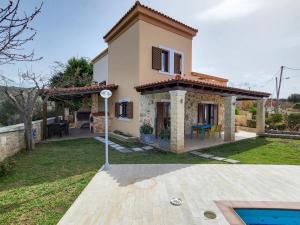 Φωτογραφία από το άλμπουμ του Agnanti Marina villa with private pool στα Σκουλούφια