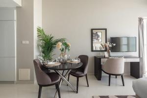 Fotografie z fotogalerie ubytování Frank Porter - Artesia Tower D v Dubaji