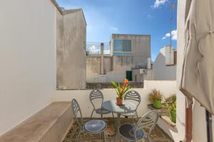 Balkón alebo terasa v ubytovaní Bastioni Luxury Home by Perle di Puglia