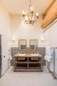 Foto da galeria de Les Clefs de Troplong Mondot em Saint-Émilion