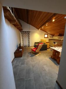 Istumisnurk majutusasutuses Chalet du Paradis
