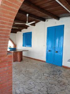 Gambar di galeri bagi Blu Angel di Lido dei Pini