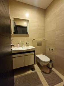 Et bad på SkyAprt77m Jacuzzi