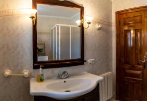 Koupelna v ubytování Casa del tablao + 18 fotografií