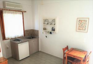 Nhà bếp/bếp nhỏ tại Dimitra Studios Nidri