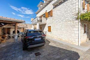 Φωτογραφία από το άλμπουμ του Apartment Green Galery σε Vantacici