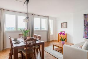 Photo de la galerie de l'établissement Bourg la reine cozy spacing apartment, à Bourg-la-Reine