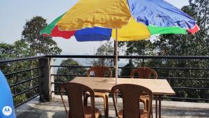 Balkón nebo terasa v ubytování Meera homestay