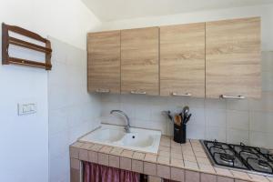 Gallery image of Villetta Jasmine con giardino Torre Pali in Torre Pali 