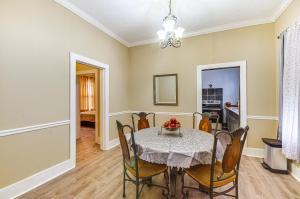 Gallery image of Cozy Vicksburg Home with Patio about 1 Mi to Riverfront! in Vicksburg